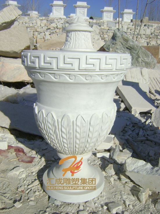石雕花盆
